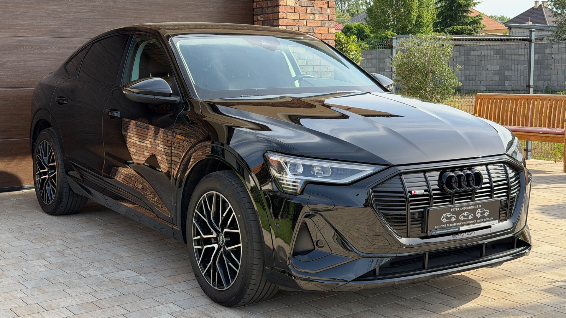 Audi E-tron 55 quattro S line — foto 5