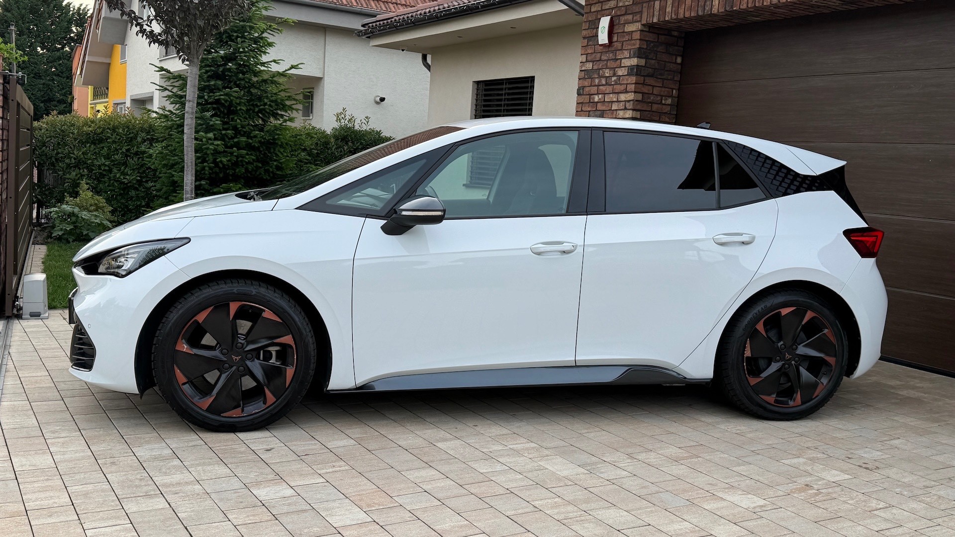 Cupra Born 150kW, 62kWh batéria, batéria SHO 98% — foto 6