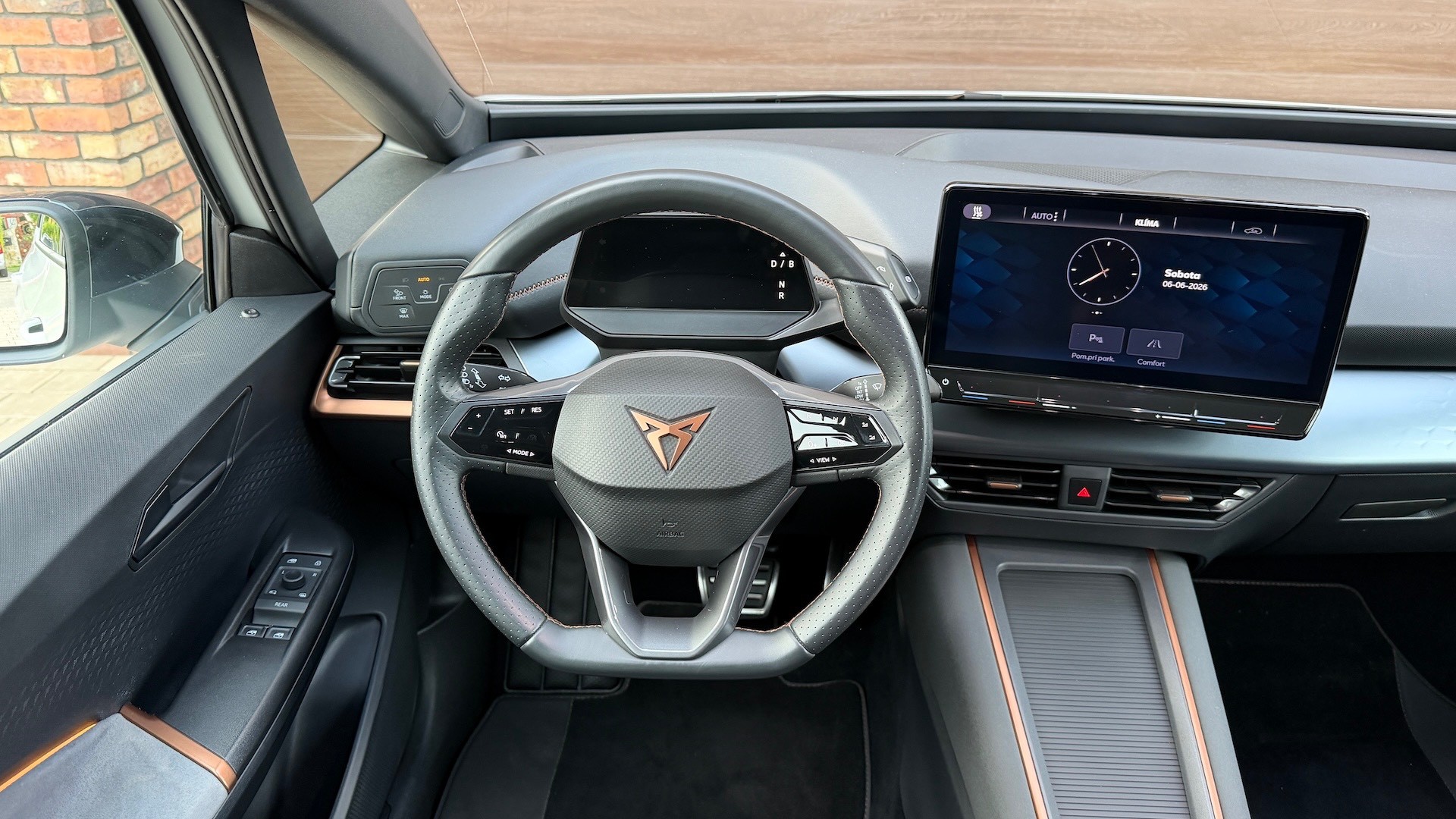 Cupra Born 150kW, 62kWh batéria, batéria SHO 98% — foto 30