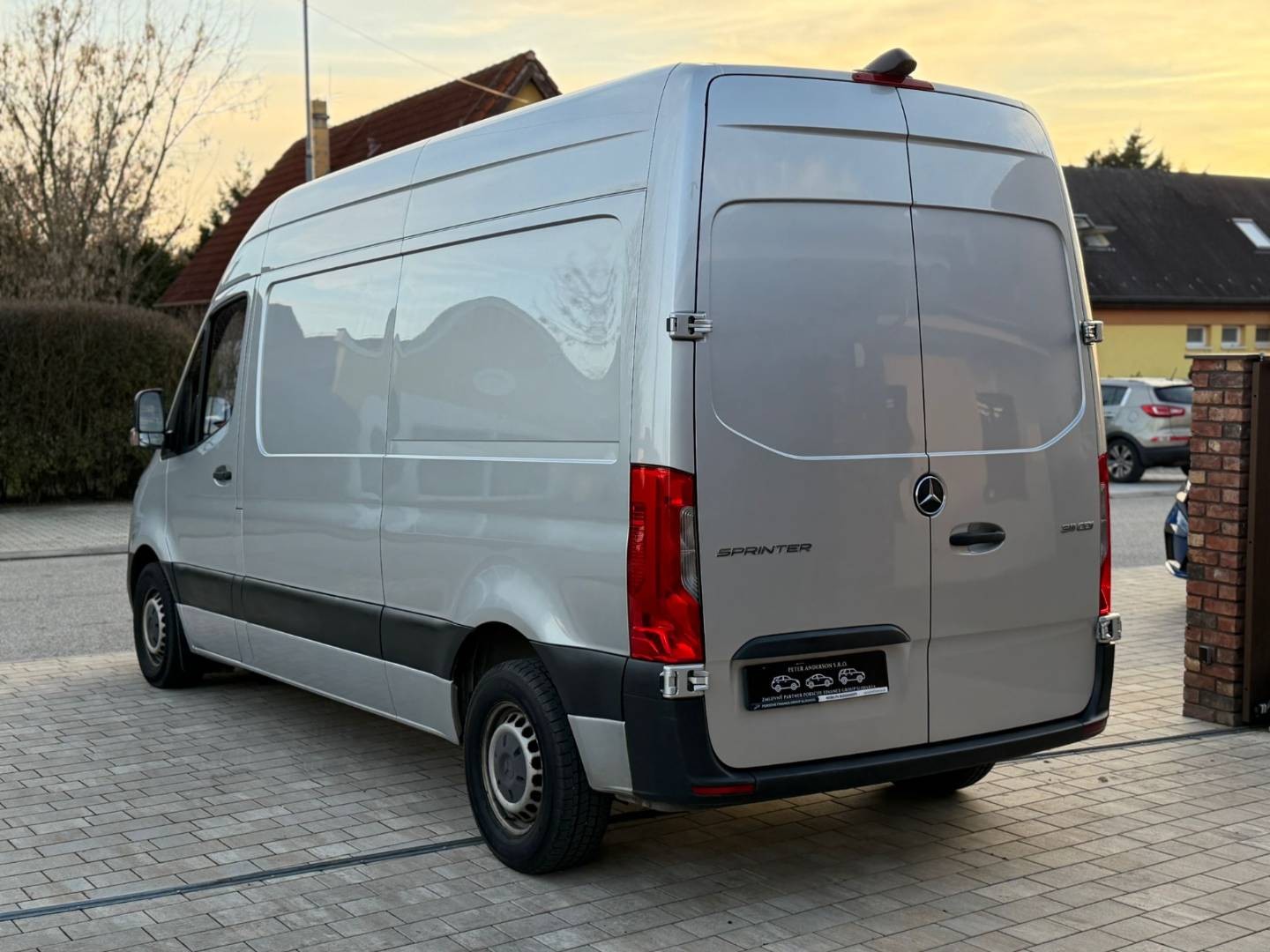 Mercedes-Benz Sprinter 311 CDI Standard A2 FWD BOTT regalový systém+Zdvihák — foto 9