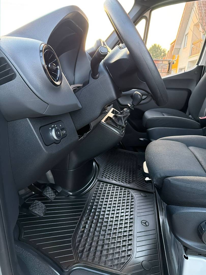 Mercedes-Benz Sprinter 311 CDI Standard A2 FWD BOTT regalový systém+Zdvihák — foto 13