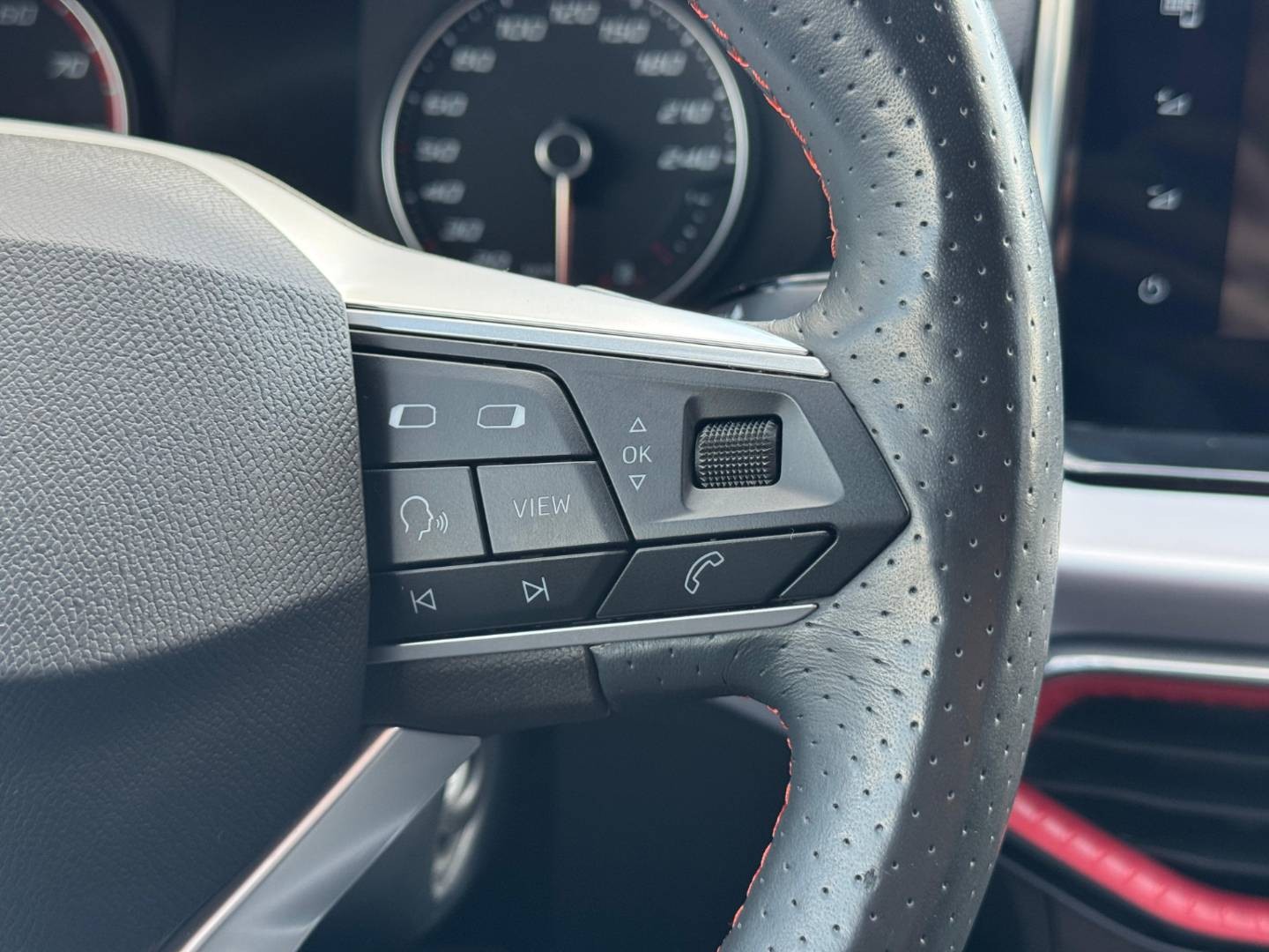 Seat Arona FR-Line 1.0 TGI CNG+benzín — foto 16