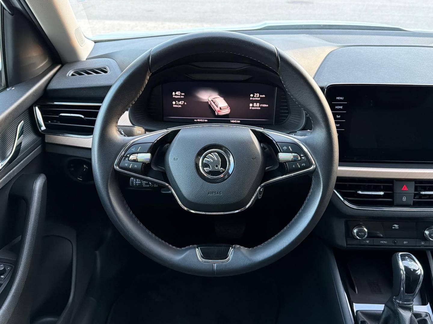 Škoda Kamiq 1.5 TSI Style DSG — foto 13