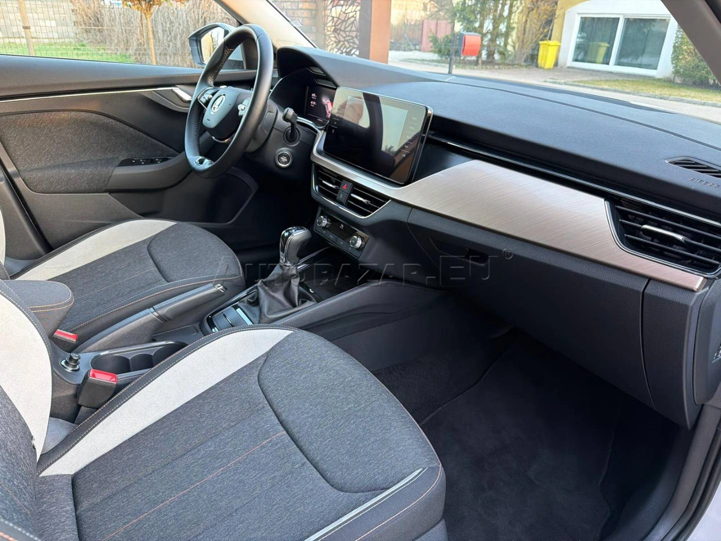 Škoda Kamiq 1.5 TSI Style DSG — foto 18