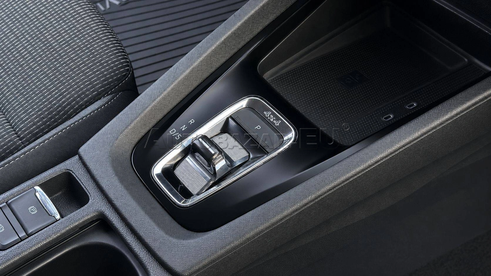 Škoda Octavia Combi 2.0 TDI SCR Style 4x4 DSG — foto 24
