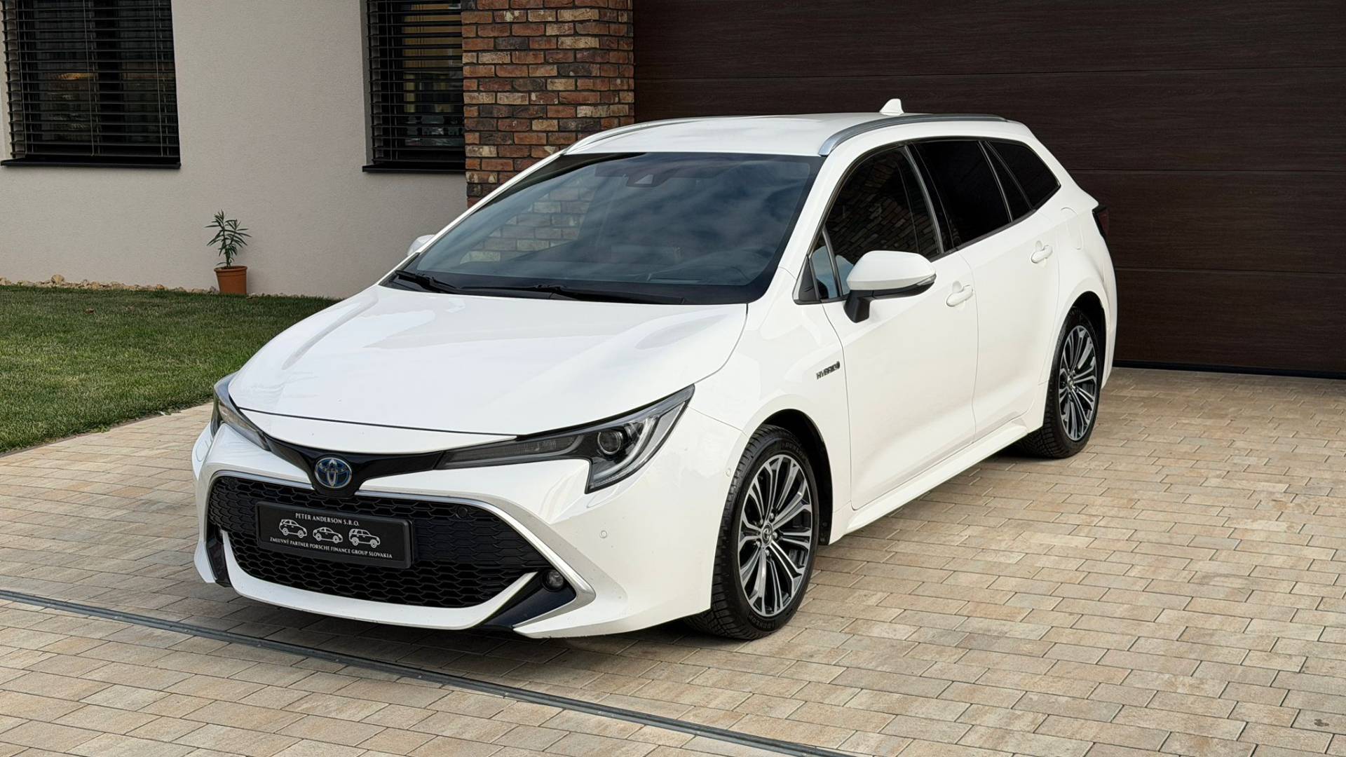 Toyota Corolla Combi TS 2.0 Hybrid Dynamic Force e-CVT Executive