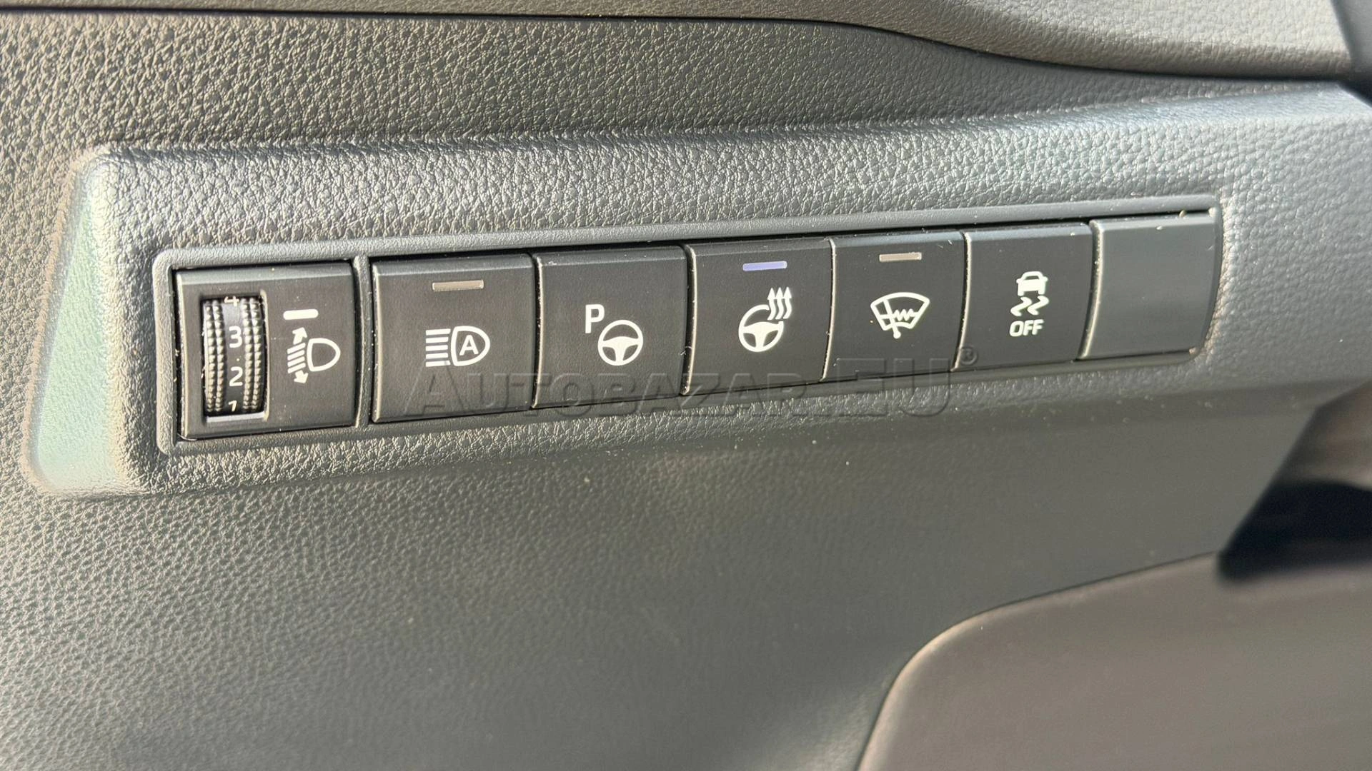 Toyota Corolla Combi TS 2.0 Hybrid Dynamic Force e-CVT Executive — foto 15