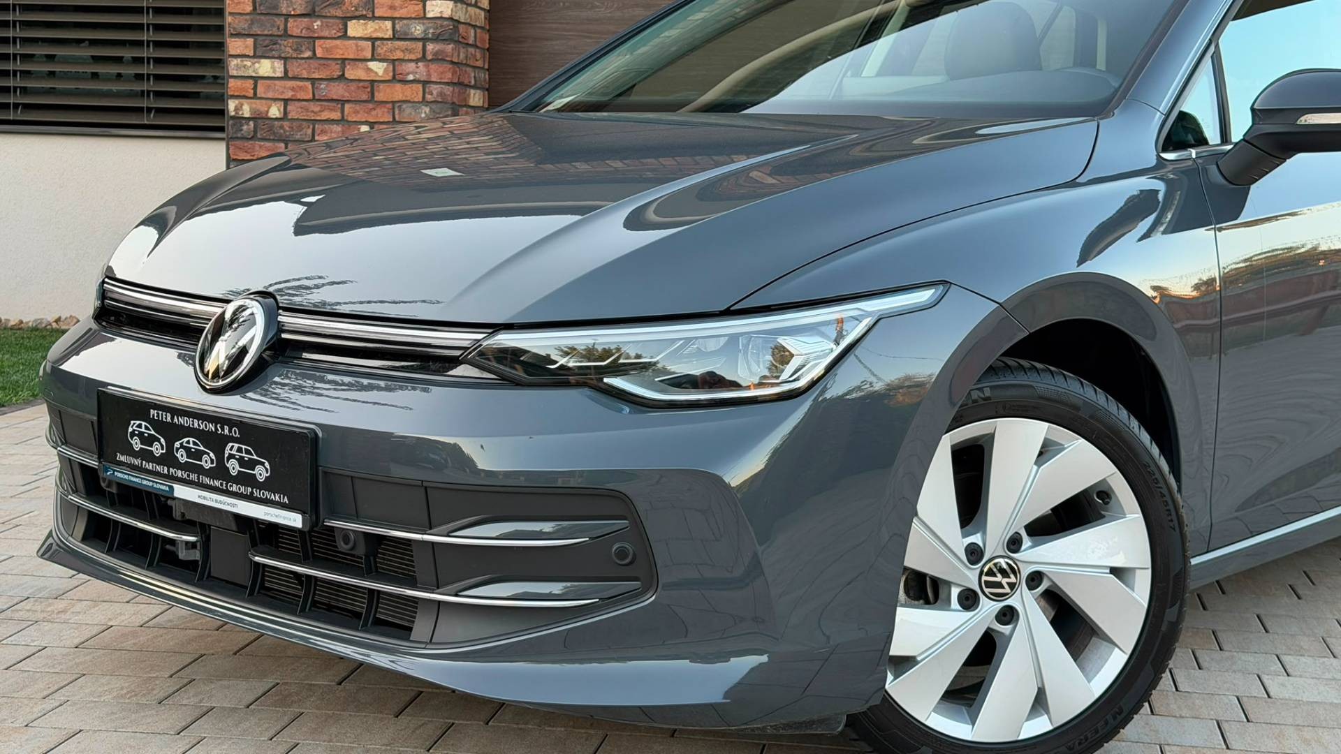 Volkswagen Golf Lim. Style 2.0 TDI 110kW  DSG7 — foto 2