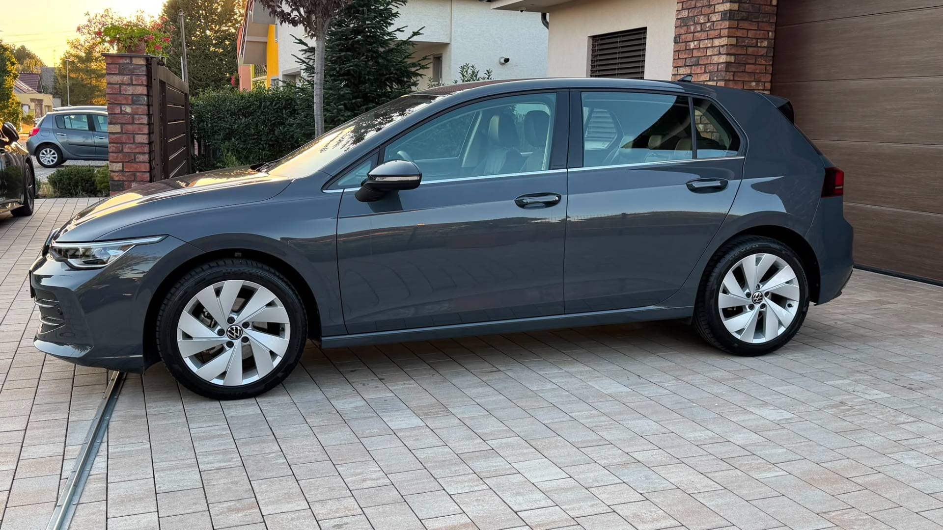 Volkswagen Golf Lim. Style 2.0 TDI 110kW  DSG7 — foto 5