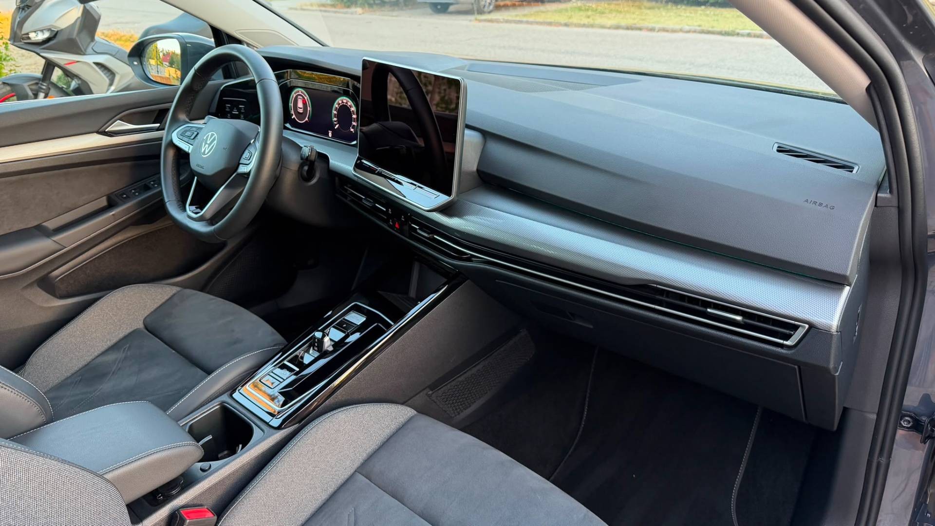 Volkswagen Golf Lim. Style 2.0 TDI 110kW  DSG7 — foto 19