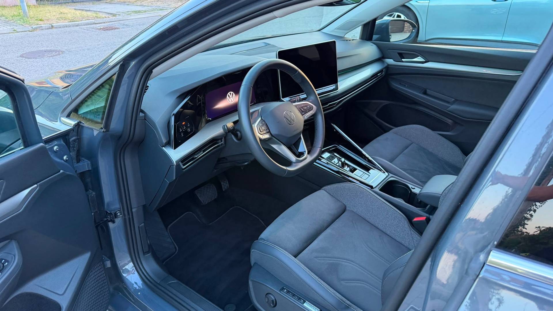 Volkswagen Golf Style 2.0 TDI 110kW 7-Gang DSG — foto 12