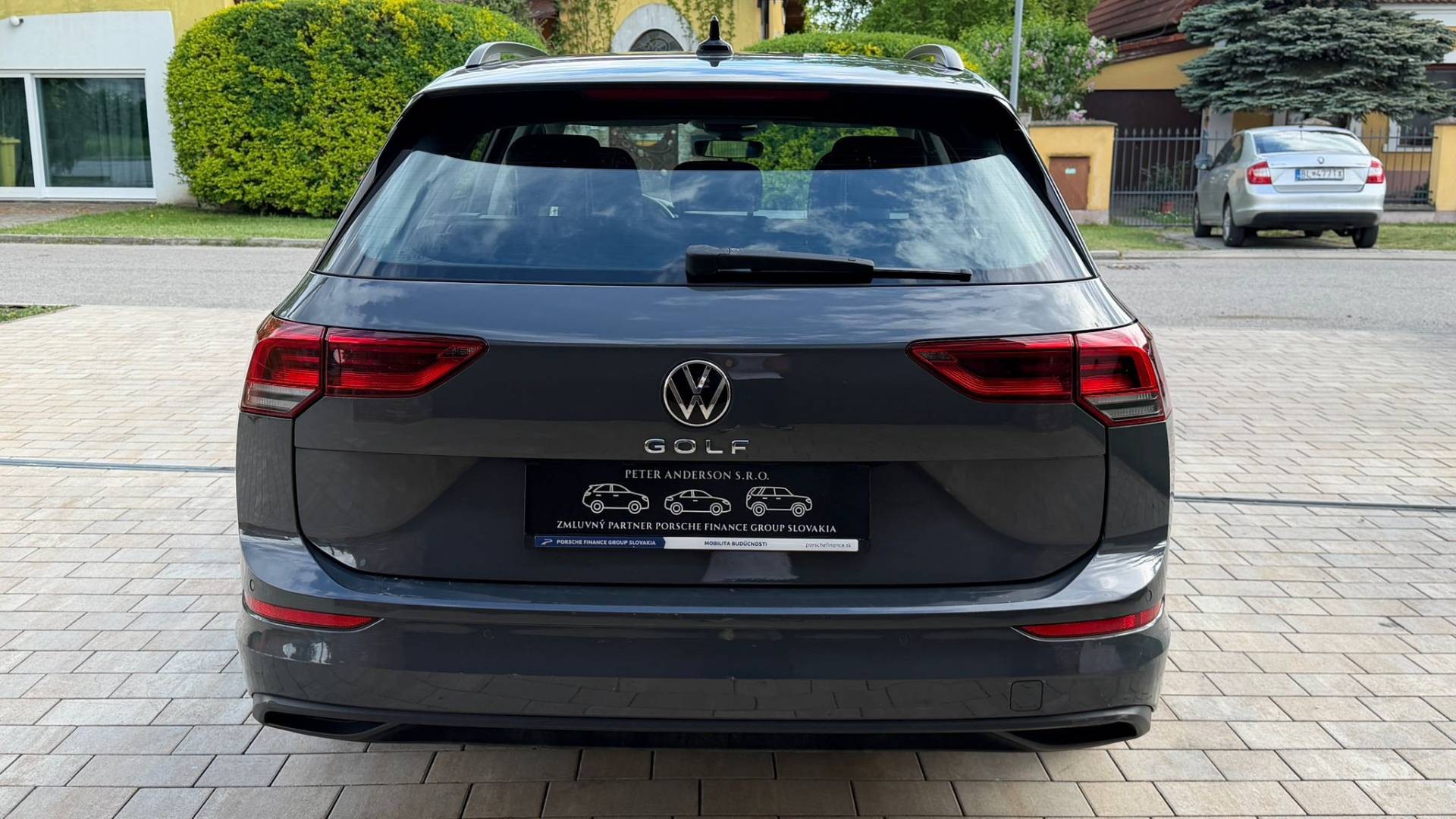 Volkswagen Golf Variant 2.0 TDi DSG,možný úver — foto 11