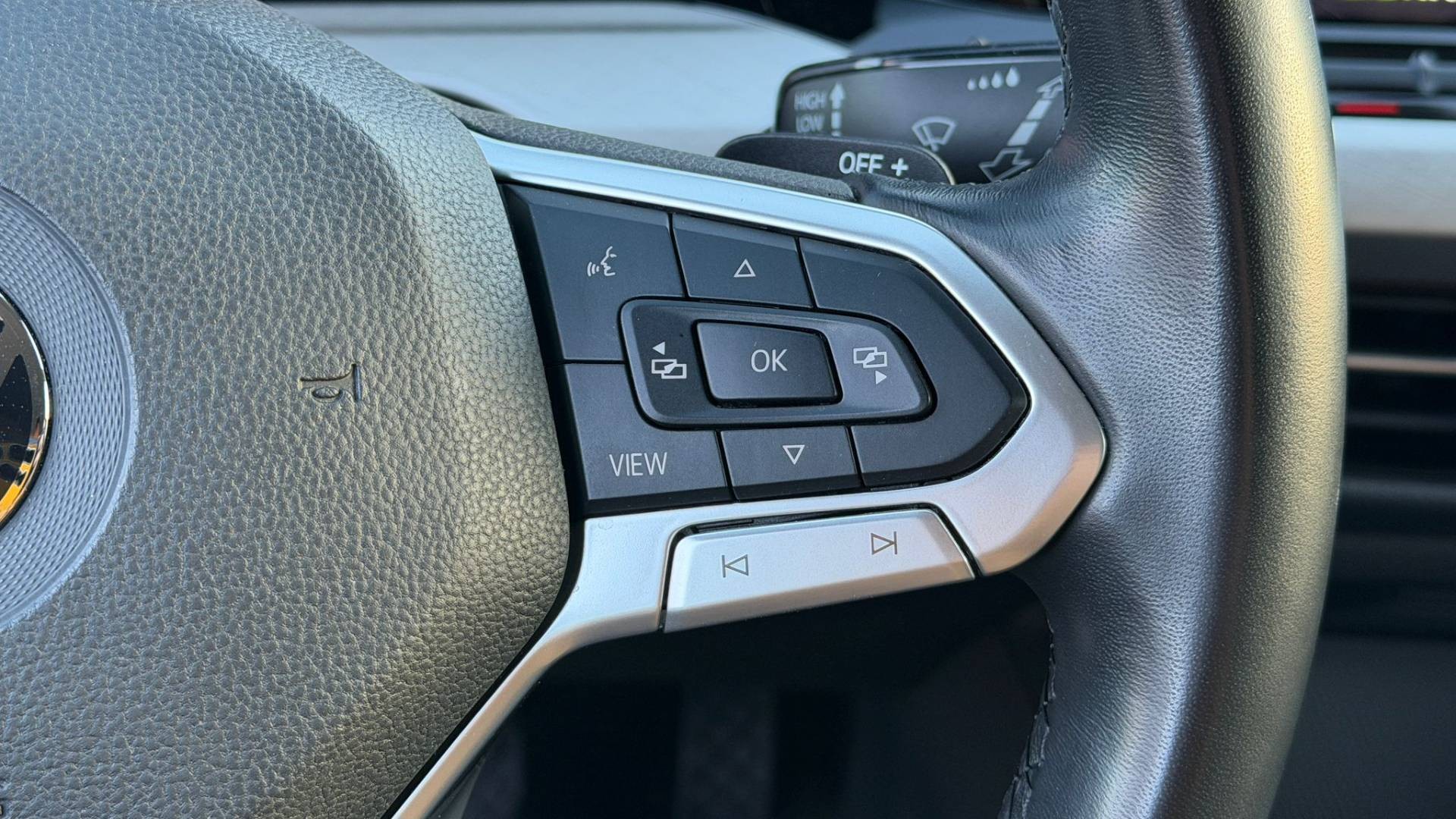Volkswagen Golf Variant Life 2.0 TDI SCR 85kW DSG — foto 18