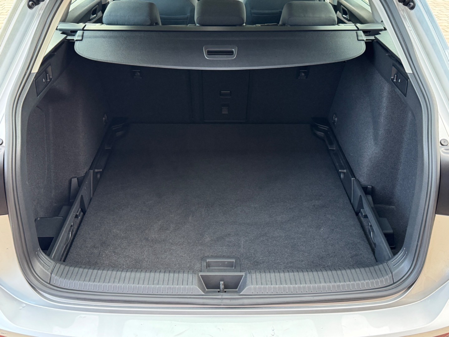 Volkswagen Golf Variant Life 2.0 TDI SCR 85kW DSG — foto 23
