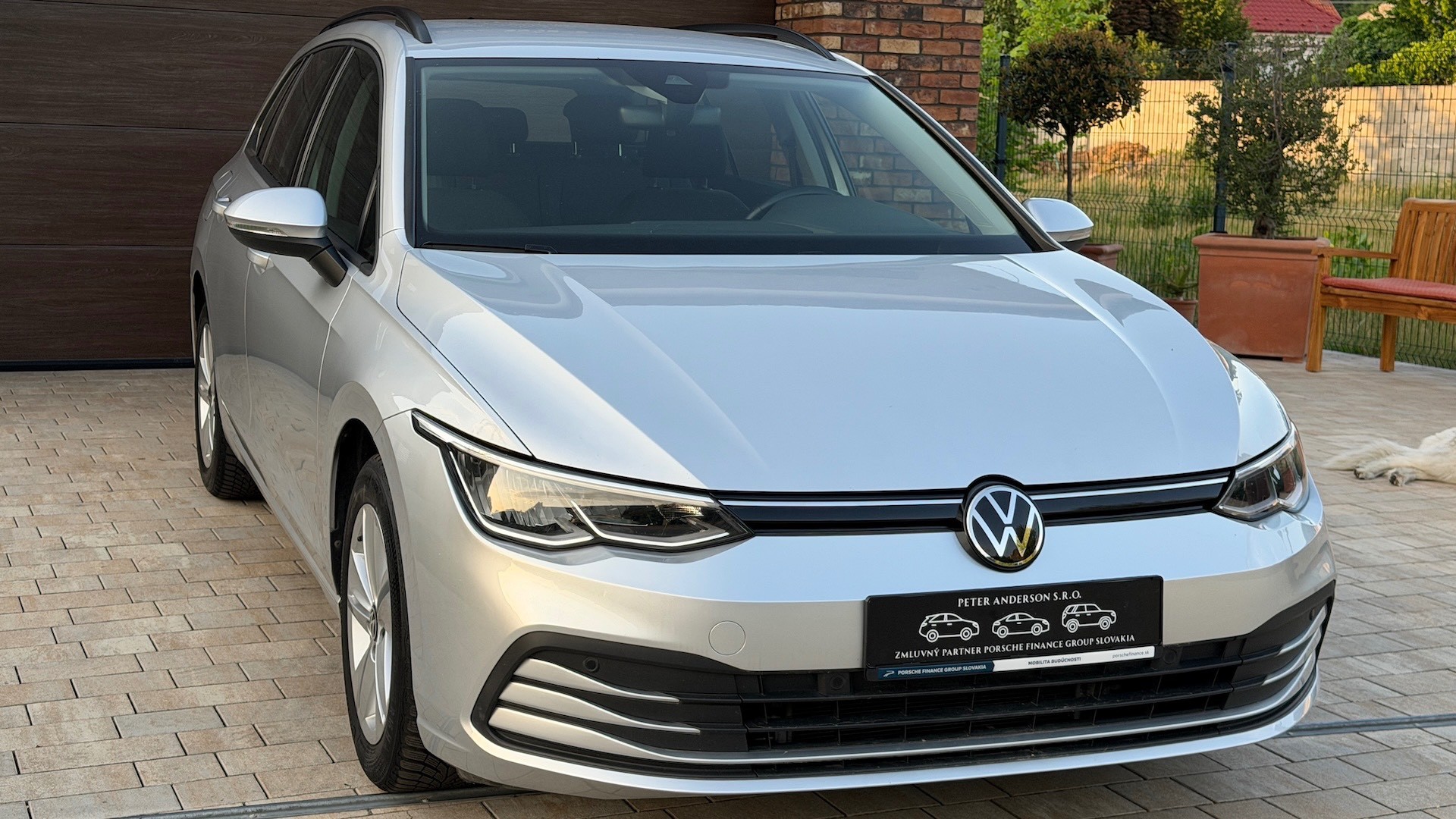Volkswagen Golf Variant Life 2.0 TDI SCR 85kW DSG — foto 5