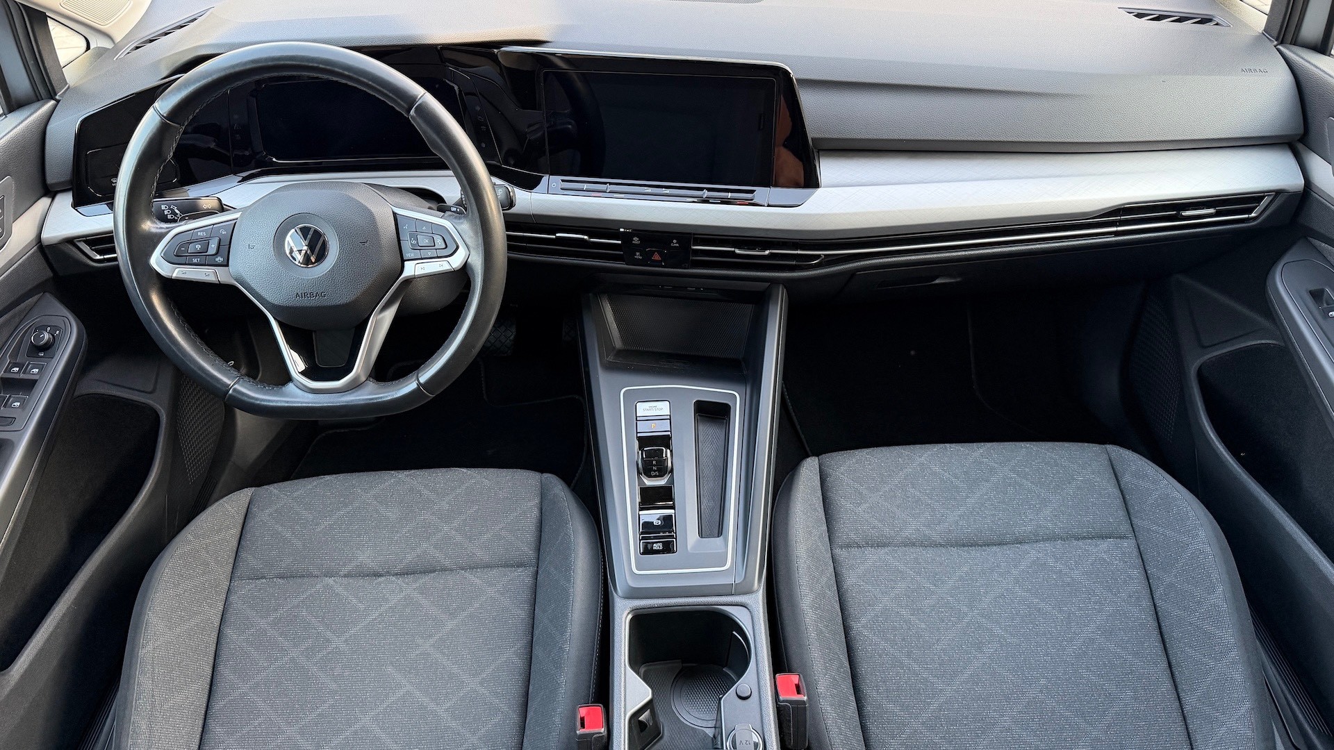 Volkswagen Golf Variant Life 2.0 TDI SCR 85kW DSG — foto 18