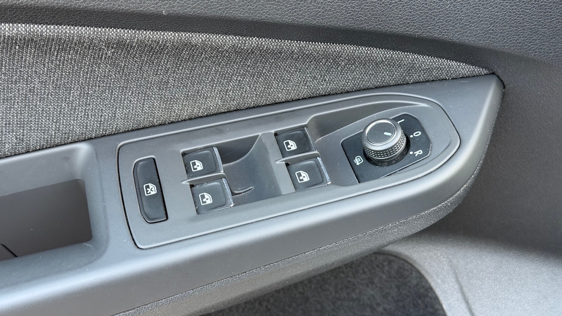 Volkswagen Golf Variant Life 2.0 TDI SCR 85kW DSG — foto 20