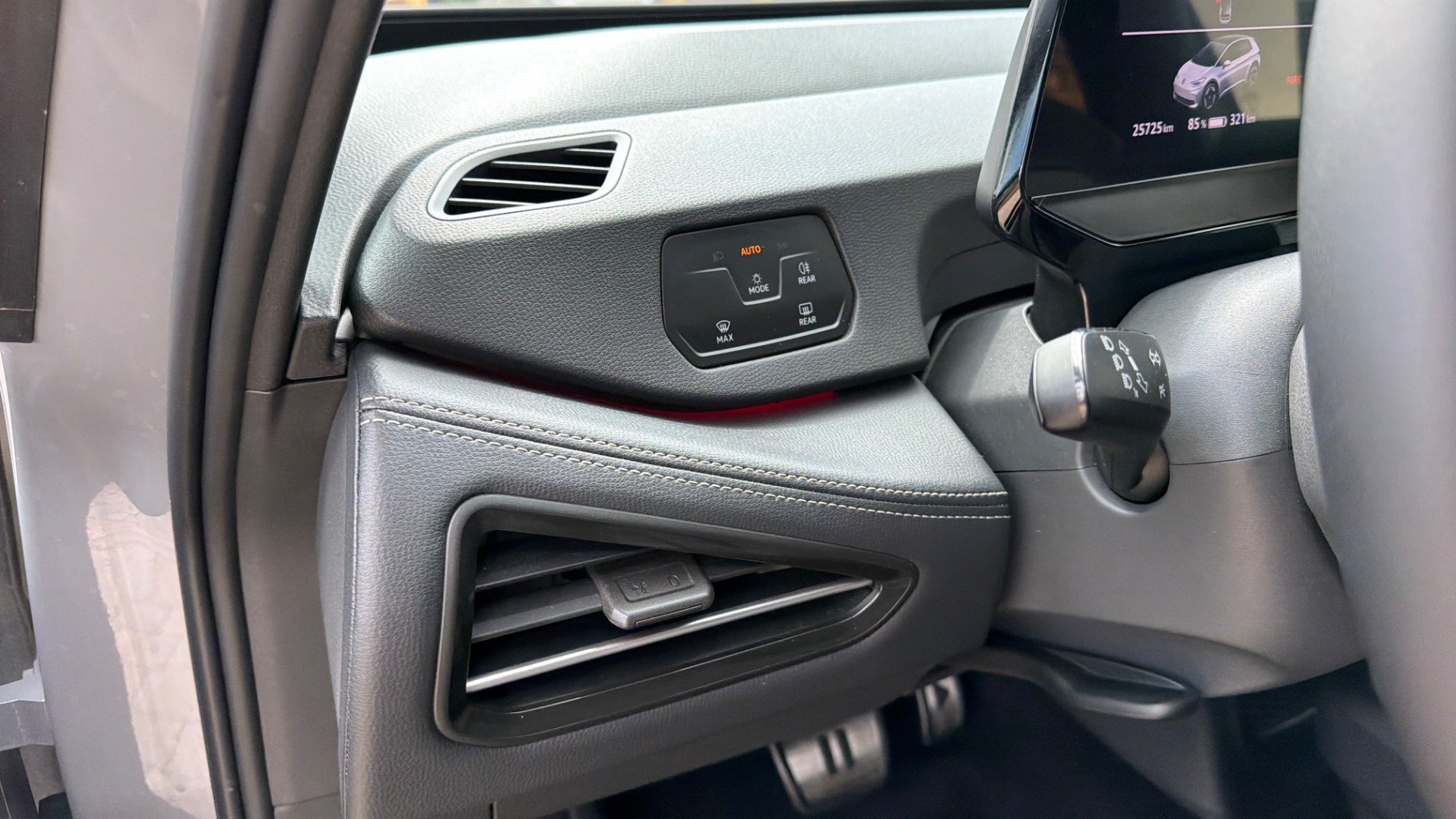 Volkswagen ID.3 ID3 PRO 62kW batéria,  150kW, Facelift — foto 38