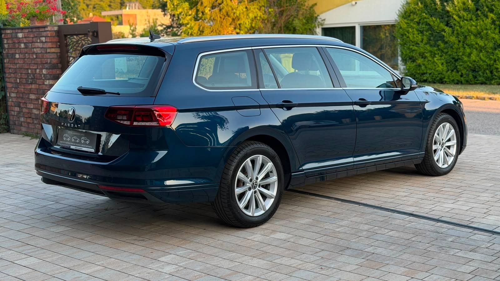 Volkswagen Passat Variant — foto 10