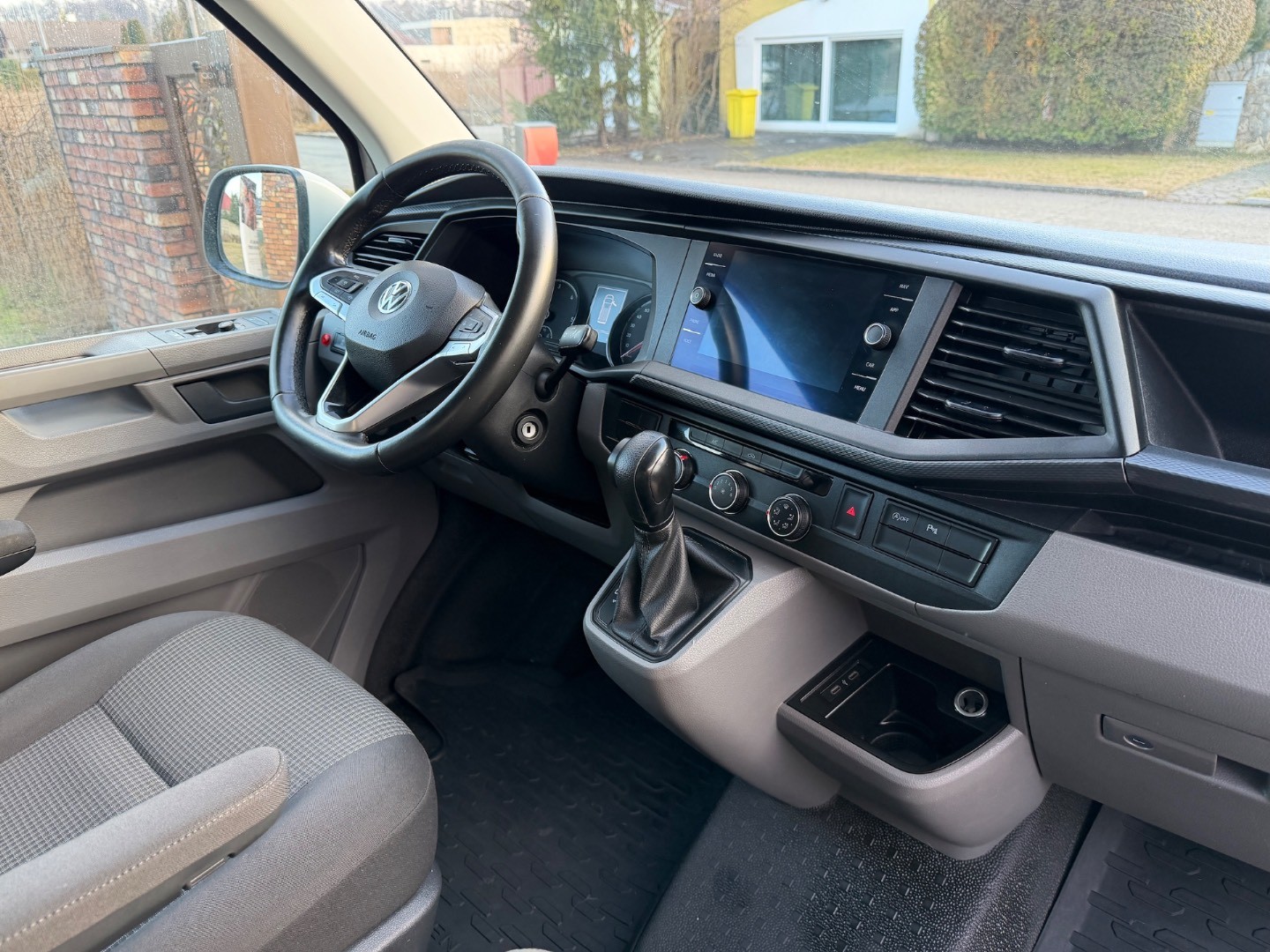 Volkswagen T6 Transporter 2.0 TDi DSG — foto 14