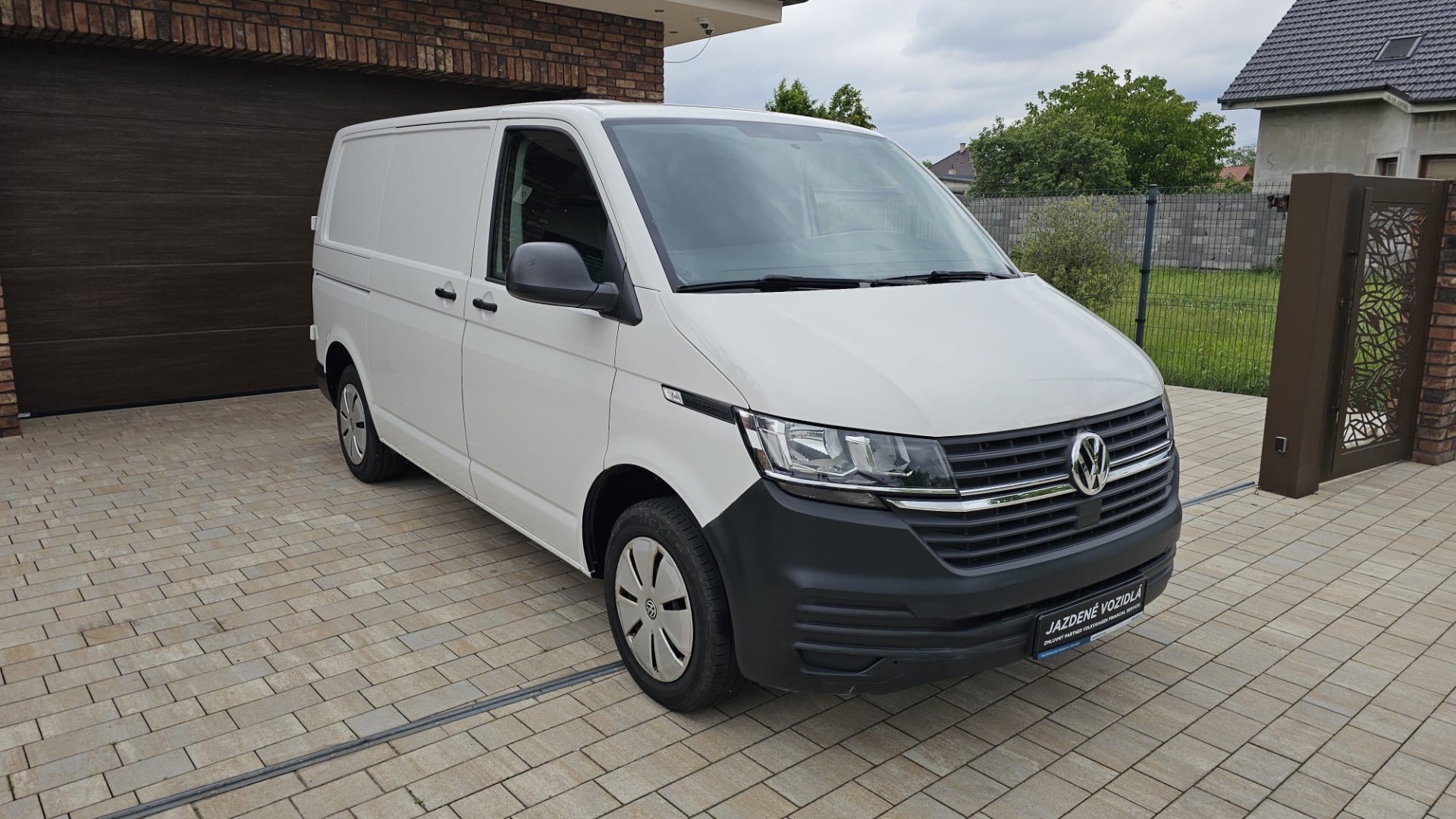 Volkswagen T6 Transporter 2.0TDi,izolovaná užitkova časť s chladiacou jednotkou — foto 2
