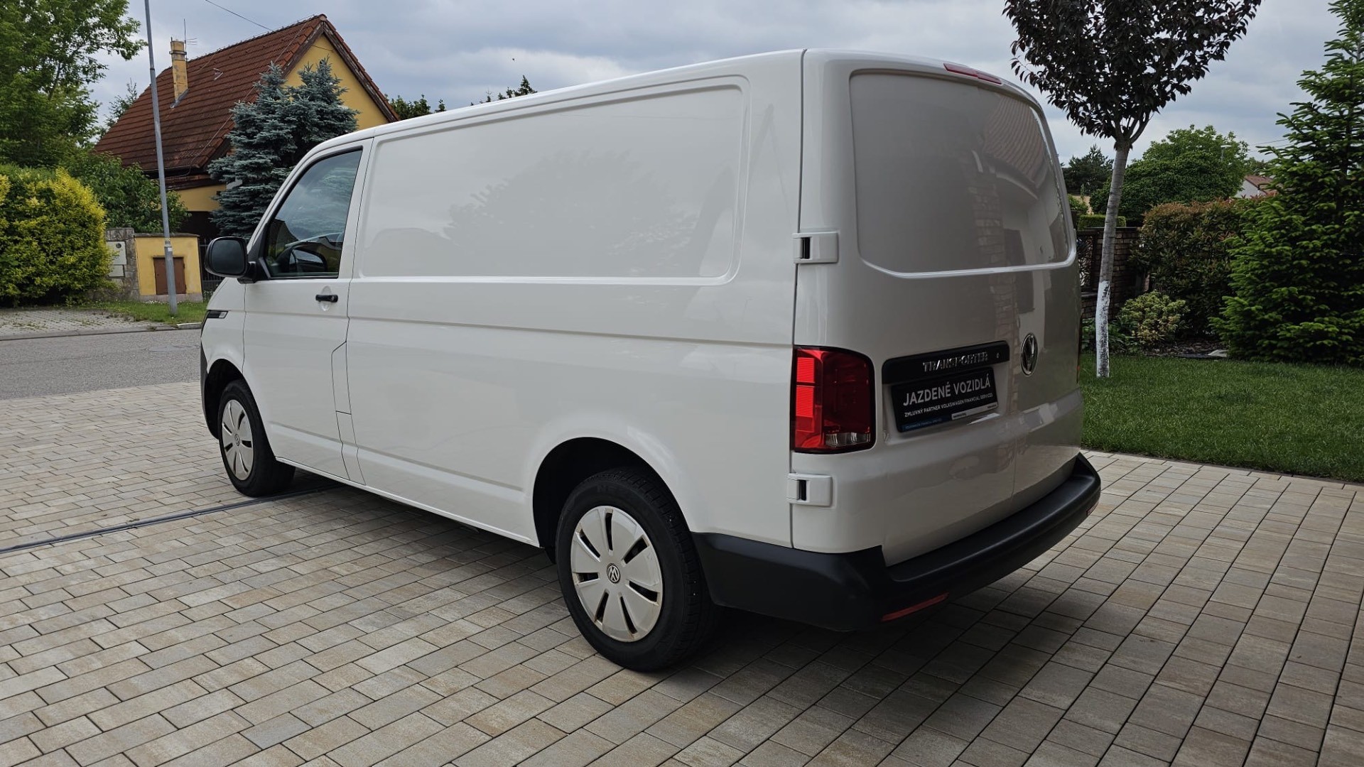 Volkswagen T6 Transporter 2.0TDi,izolovaná užitkova časť s chladiacou jednotkou — foto 5