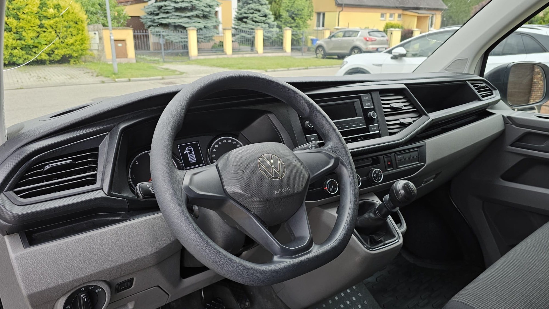 Volkswagen T6 Transporter 2.0TDi,izolovaná užitkova časť s chladiacou jednotkou — foto 10