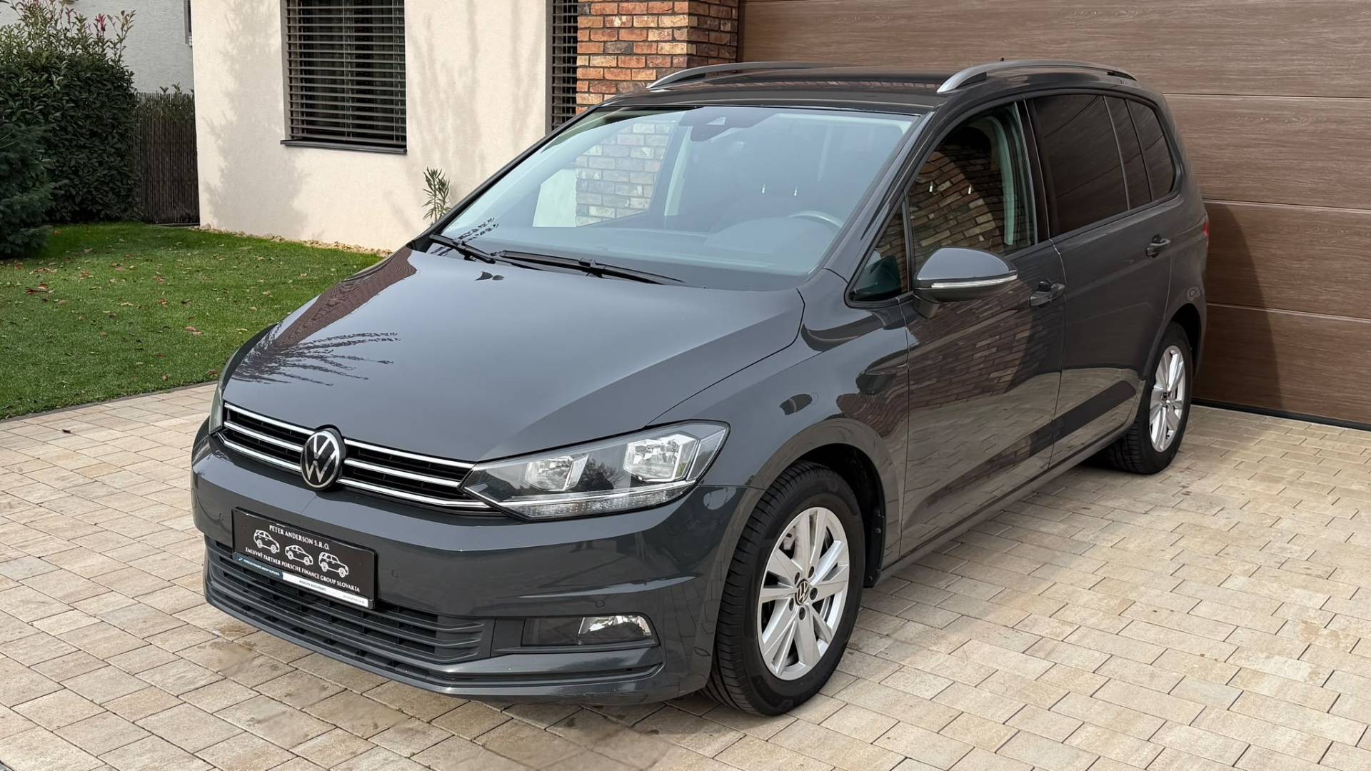 Volkswagen Touran 2.0 TDI SCR 150k Comfortline DSG — foto 6